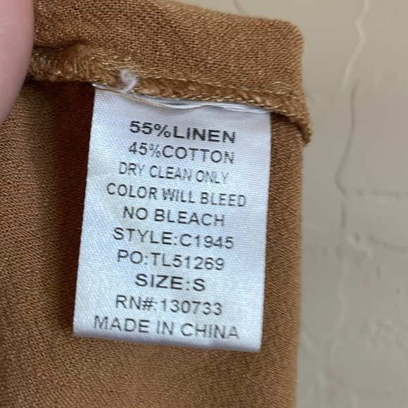 Umgee Tan Linen Ruffle Mini Pull On Elastic Waist Shorts - Picture 6 of 8